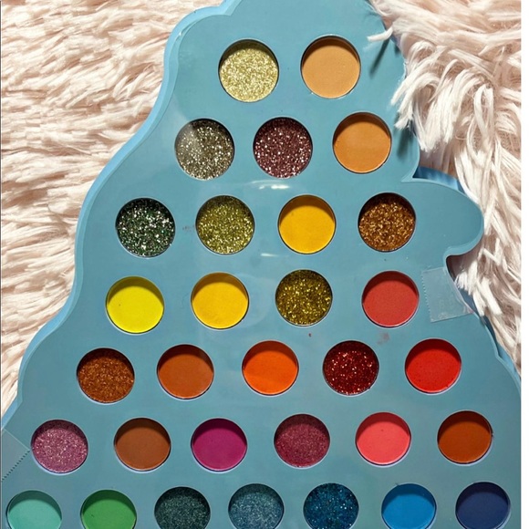 PRINCESS PALETTE - Picture 2 of 2